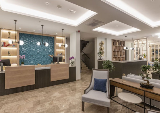 HOTEL MOMENTUM BY AYCON 8