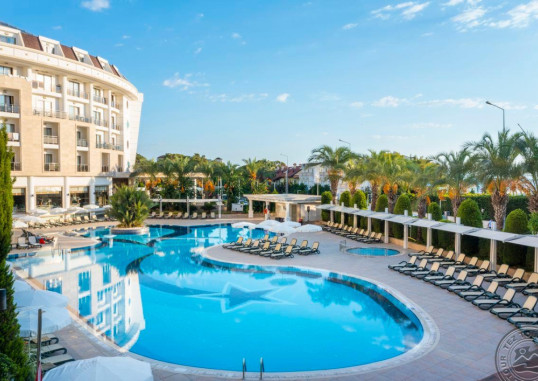 SUNLAND RESORT HOTEL 36