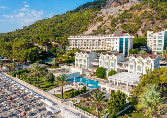 SUNLAND RESORT HOTEL 38