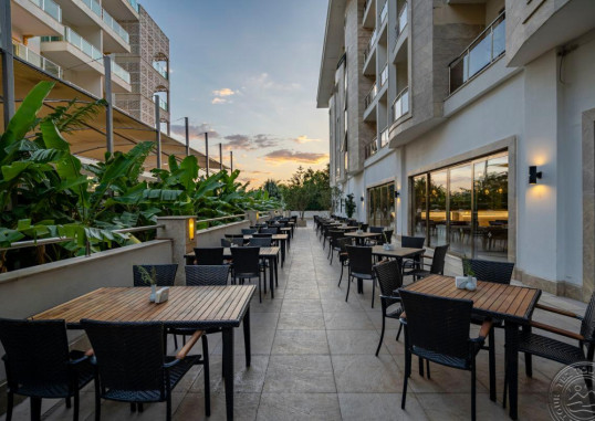 SUNLAND RESORT HOTEL 88