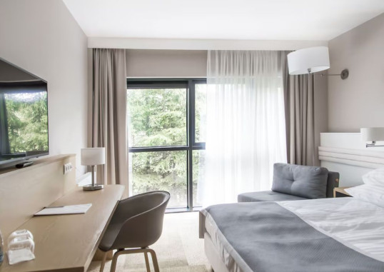 HOTEL PLATAN 20