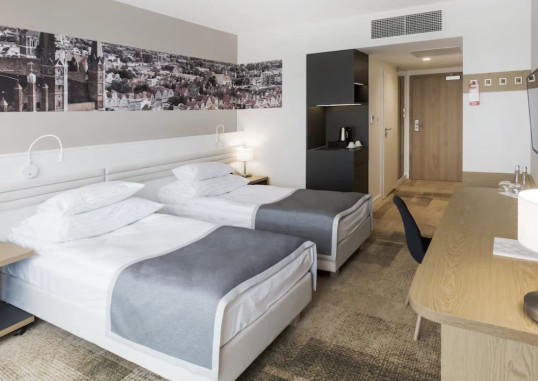 HOTEL PLATAN 29