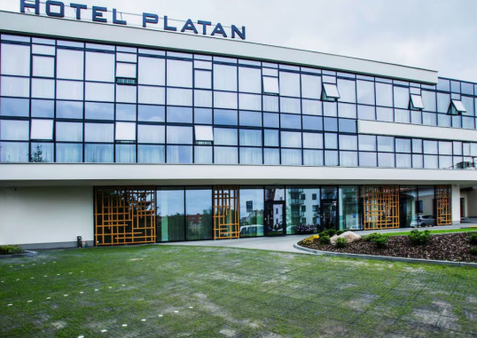 HOTEL PLATAN 39