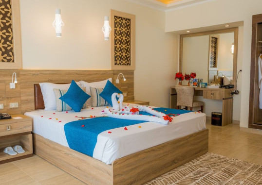FANTAZIA AQUA PARK BEACH RESORT 66