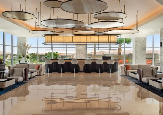 GOLF VILLAS & SUITES 16
