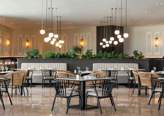 GOLF VILLAS & SUITES 32