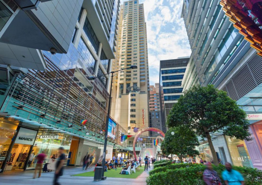 RYDGES WORLD SQUARE 1