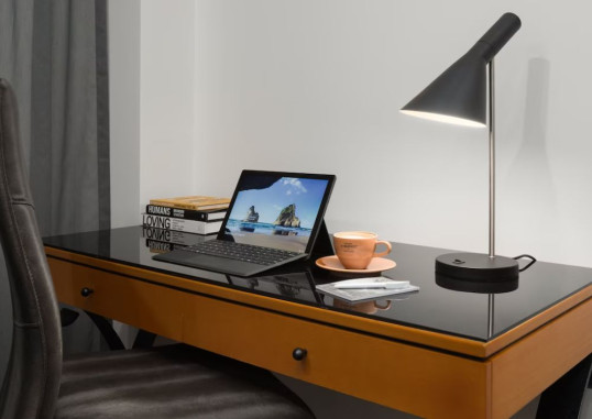 RYDGES WORLD SQUARE 17