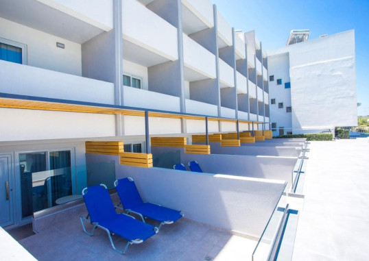TSAMPIKA HOTEL 8