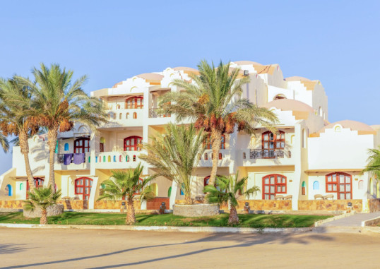 PROTELS BEACH CLUB & SPA RESORT 4