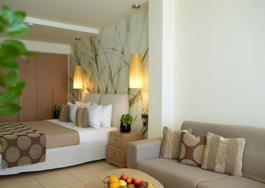 THE IXIAN GRAND & ALL SUITES 13