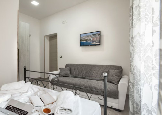 OPERA HOME PRINCIPE UMBERTO 3