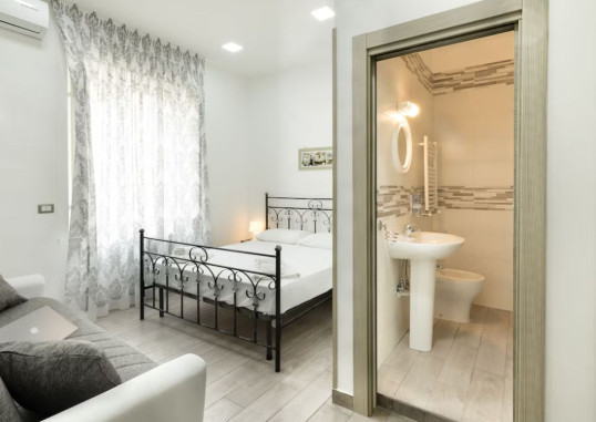 OPERA HOME PRINCIPE UMBERTO 9