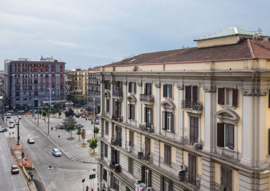 OPERA HOME PRINCIPE UMBERTO 18