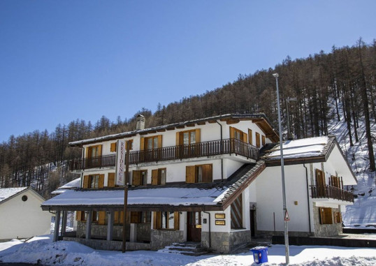 RESIDENCE NUBE D'ARGENTO 1
