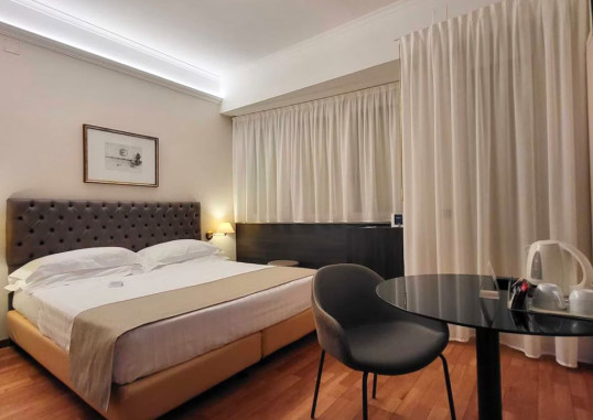 HOTEL PLAZA PESCARA 3