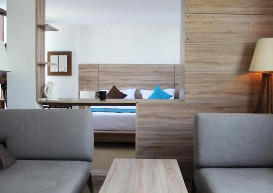AQUZZ INN AND SPA 7