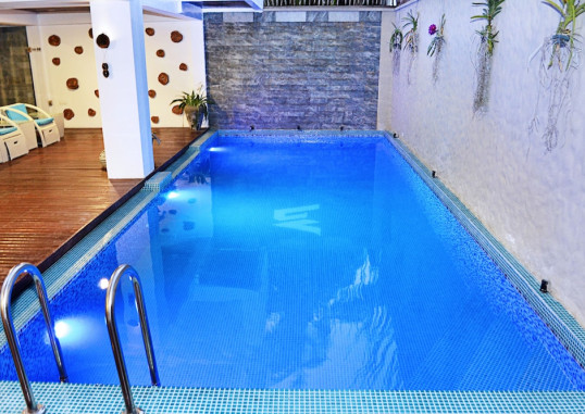 AQUZZ INN AND SPA 18