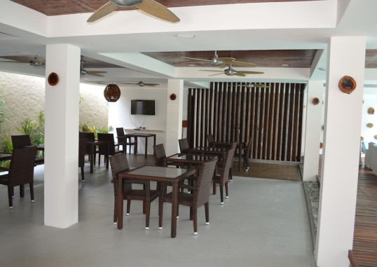 AQUZZ INN AND SPA 37