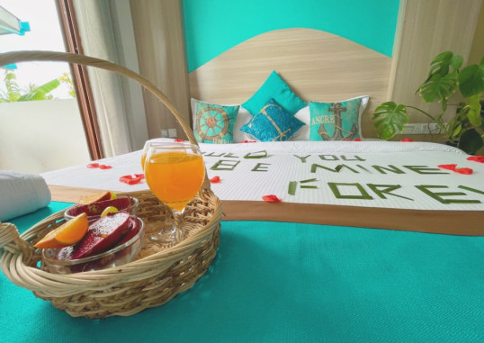 AQUZZ INN AND SPA 48
