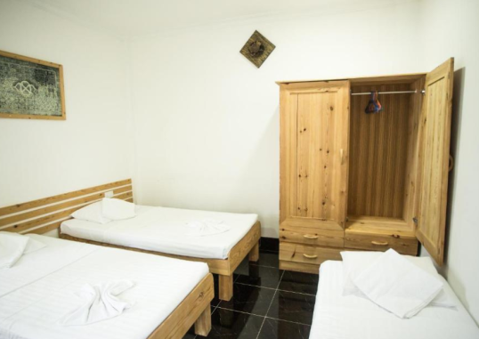 FAZA VIEW INN 9