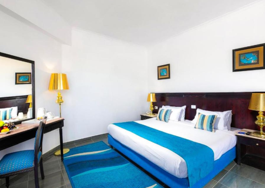 WHITE VALLEY PALACE 13