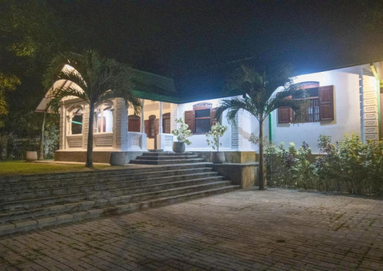 3 dienų ekskursinė programa (Superior 4*) + atostogos 3* COASTAL VILLAGE CABANAS! 6