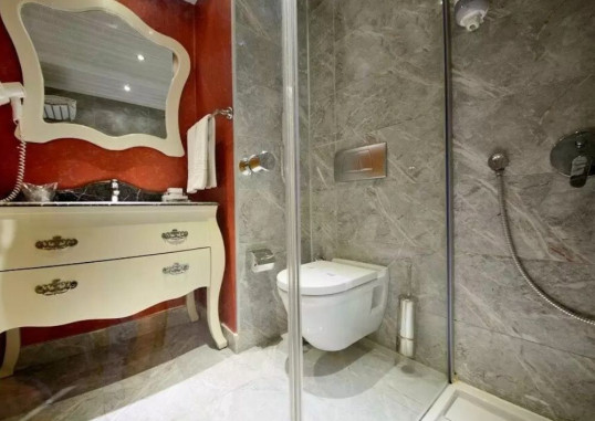 Q PREMIUM RESORT 34