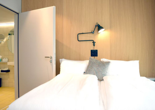 PLACID HOTEL ZURICH 38