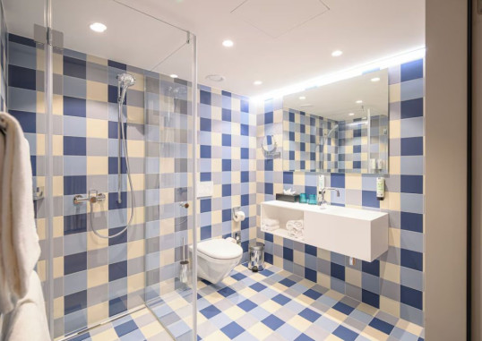 PLACID HOTEL ZURICH 41