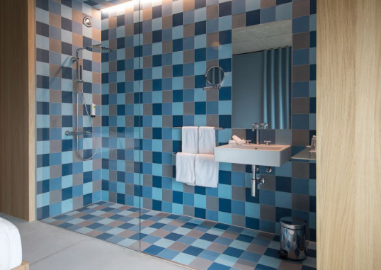 PLACID HOTEL ZURICH 44
