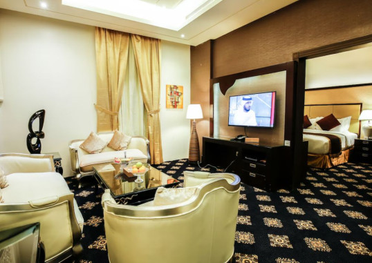 REST NIGHT HOTEL SUITES AL HAMRA 9