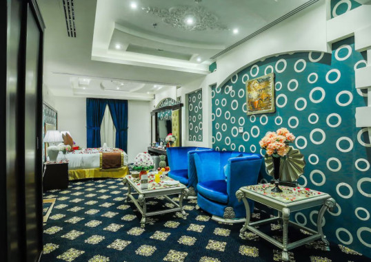 REST NIGHT HOTEL SUITES AL HAMRA 11