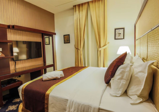 REST NIGHT HOTEL SUITES AL HAMRA 25