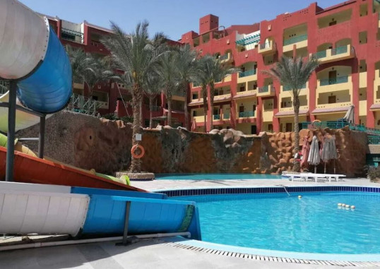 SUN & SEA HOTEL 7