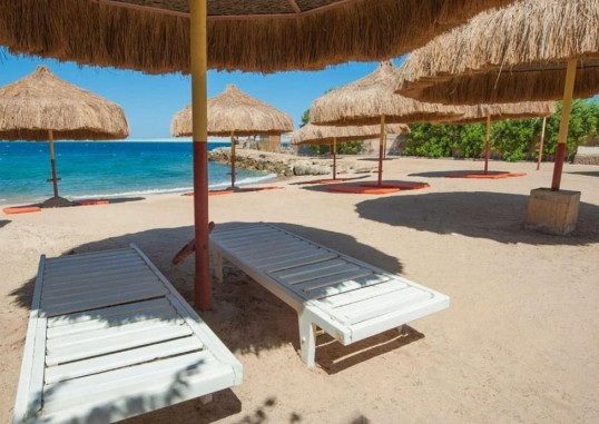 SUN & SEA HOTEL 15