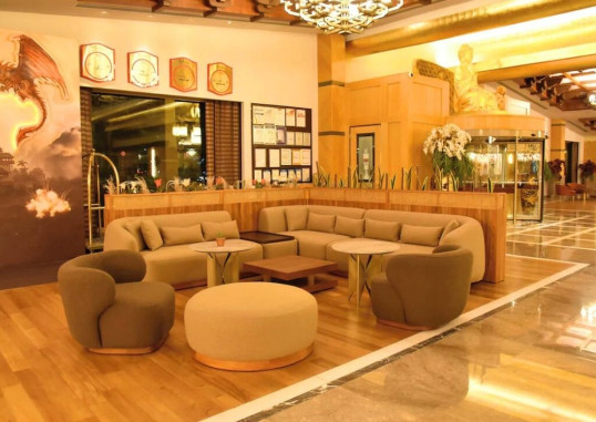 ROYAL DRAGON HOTEL 13