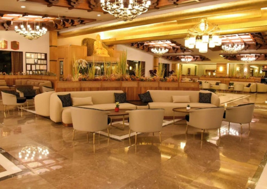 ROYAL DRAGON HOTEL 15