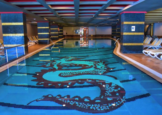ROYAL DRAGON HOTEL 43