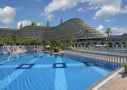 DELPHIN IMPERIAL 7