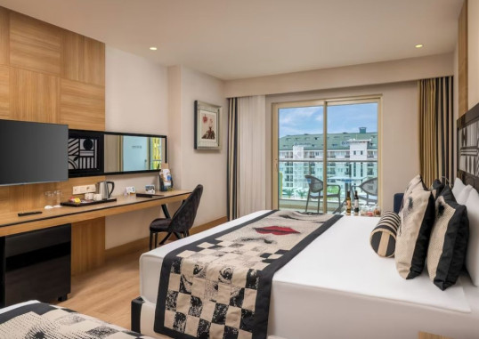 DELPHIN IMPERIAL 48