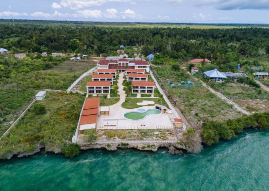TREETOP BY EIGHT CONTINENTS ZANZIBAR 2