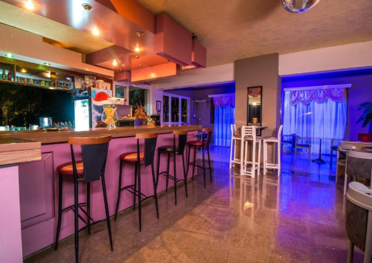 ACHOUSA HOTEL 9