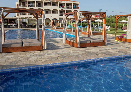 GOLDEN SANDS 2
