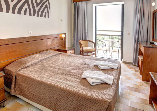 GOLDEN SANDS 6