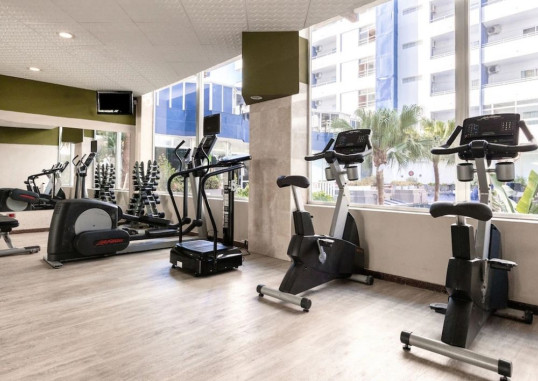 CATALONIA PUNTA DEL REY 32