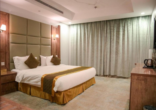 AREEN AL BASATEEN HOTEL 3