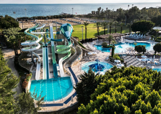 BLUE WATERS CLUB 3