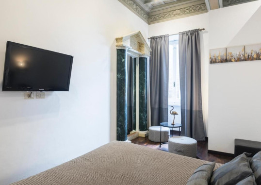 SAN CARLO SUITE 9
