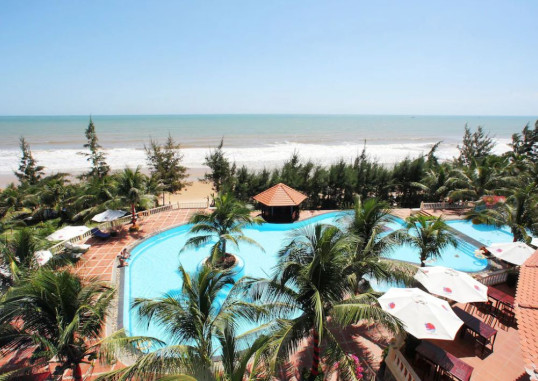 GOLDEN COAST RESORT AND SPA 3